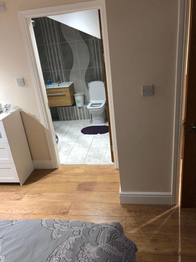 Big Room Rusholme With Tv And Private Bathroom-Parking&Wifi Manchester Exterior photo