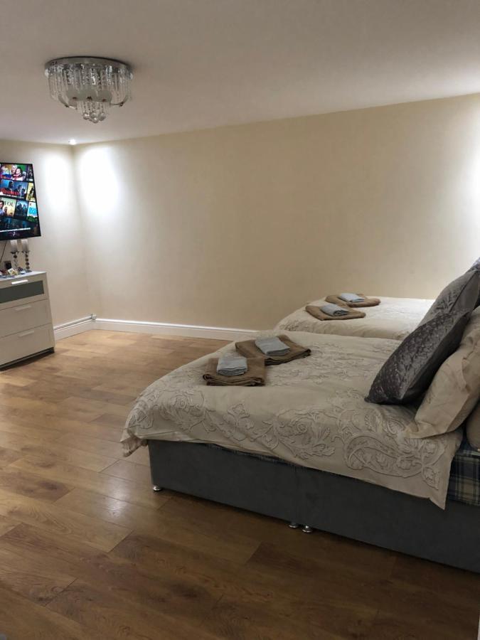 Big Room Rusholme With Tv And Private Bathroom-Parking&Wifi Manchester Exterior photo